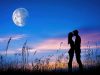 silhouette-couple-kissing-full-moon-valentines-day-love_1115211-2261
