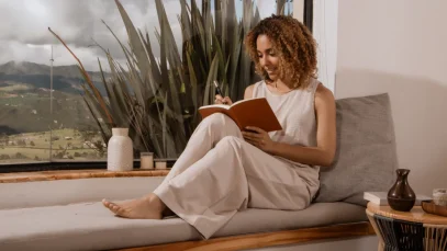 5-técnicas-de-autoconocimiento-emocional-recomendadas-por-los-psicoterapeutas-wide_webp (1)