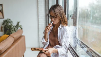 No-es-falta-de-disciplina-cómo-los-psicohábitos-ayudan-a-gestionar-el-TDAH-en-adultos-wide_webp